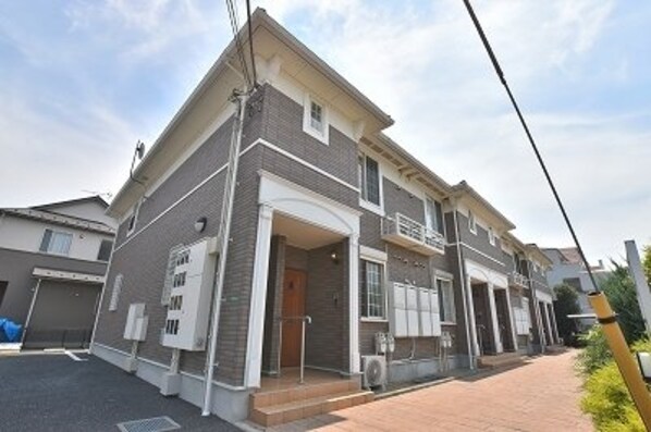 ナリッシュの物件外観写真